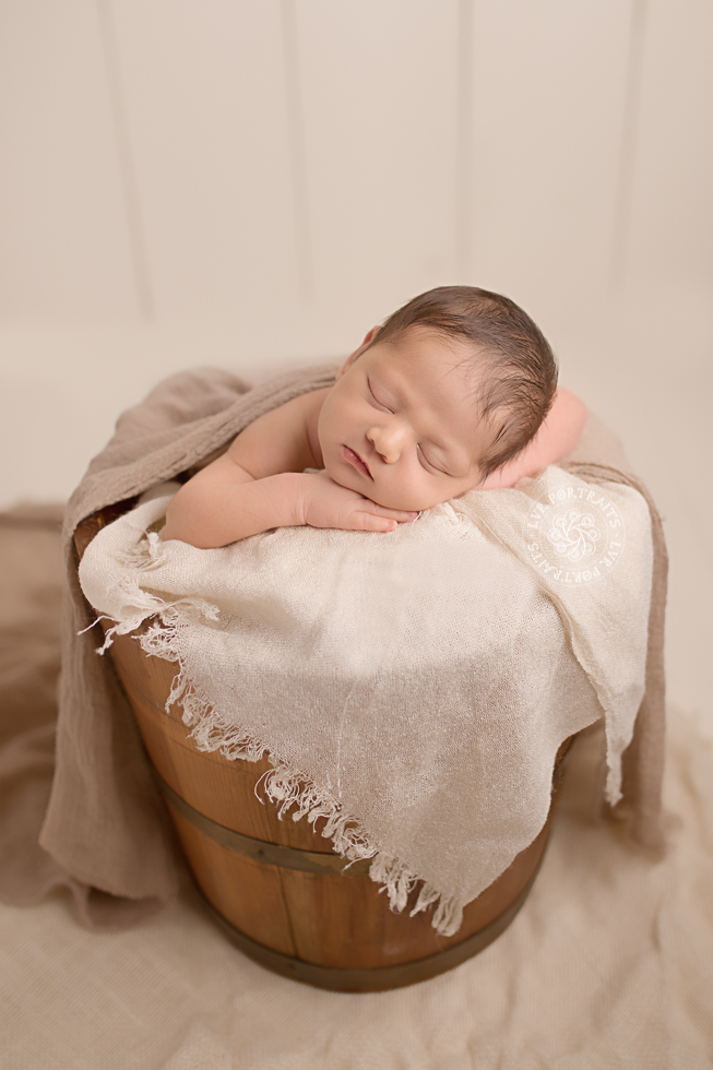 Lancaster-PA-Newborn-Photographer, LVR Portraits, baby boy in bucket