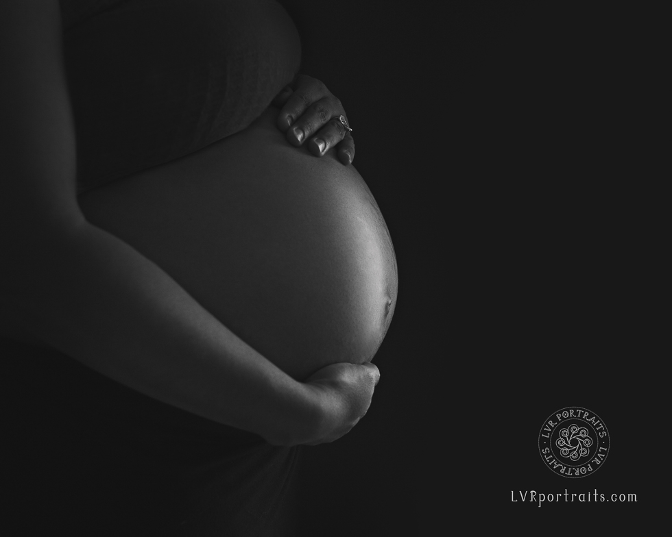Lancaster Maternal Fetal Medicine, LVR Portraits, Lancaster PA Newborn Photographer, maternity, rim lighting