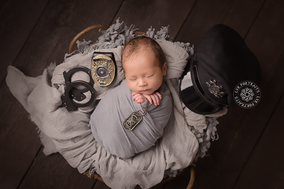 infant photographer, newborn boy, police officer daddy