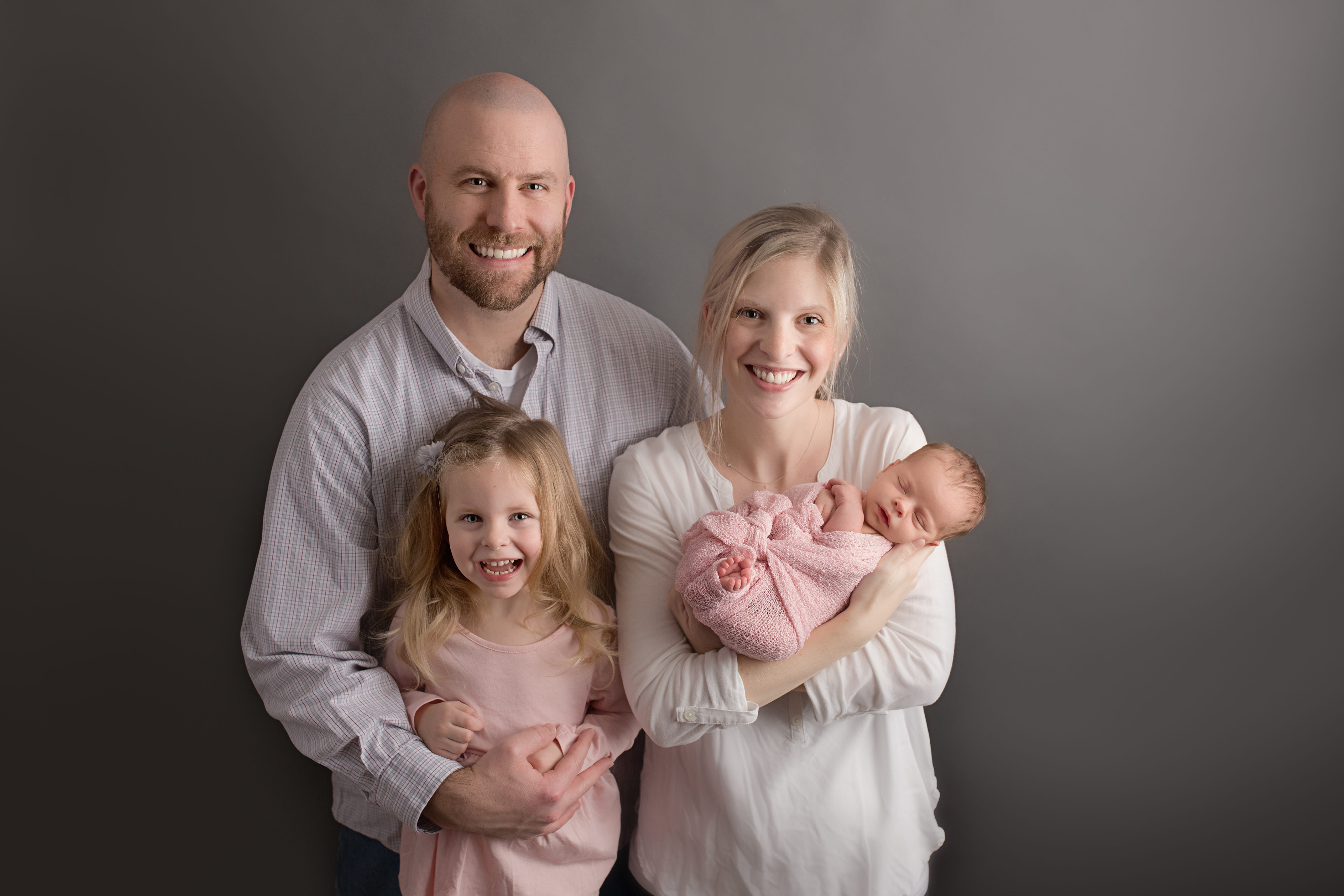 Lancaster-newborn-photography-studio, family with newborn,