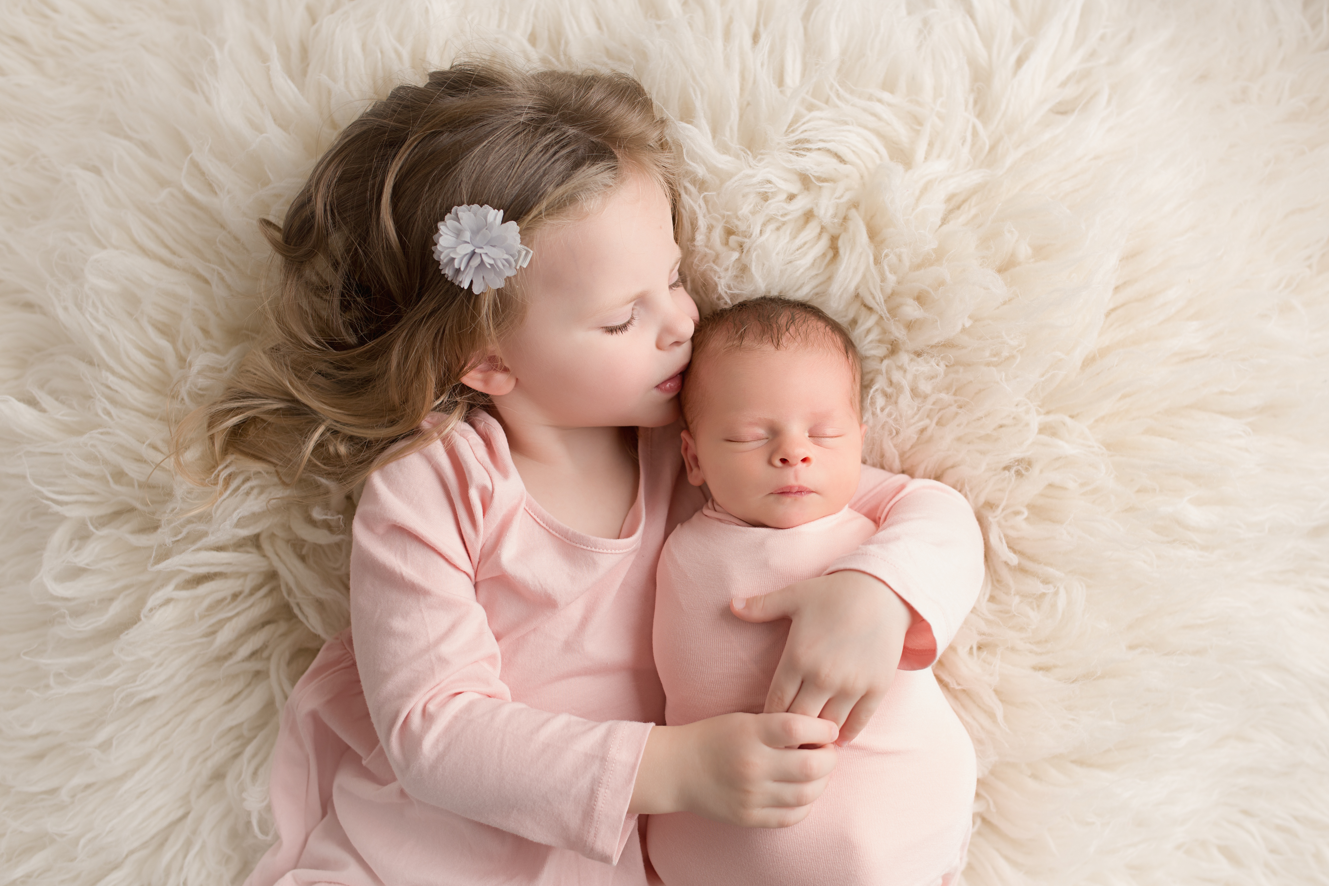 Lancaster-newborn-photography-studio, newborn & sibling, sisters